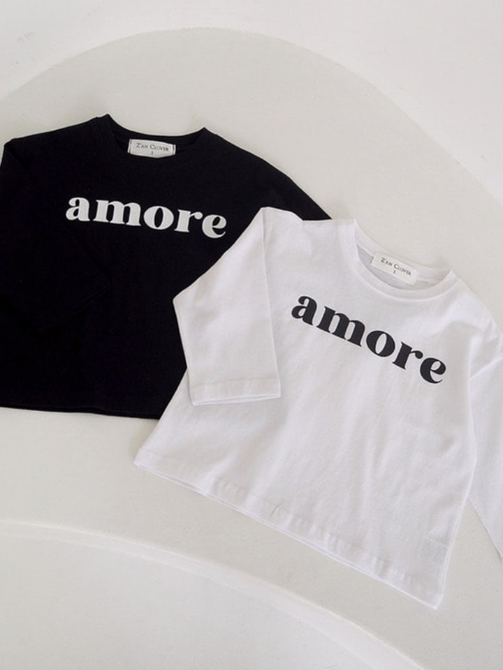 Amore Tee