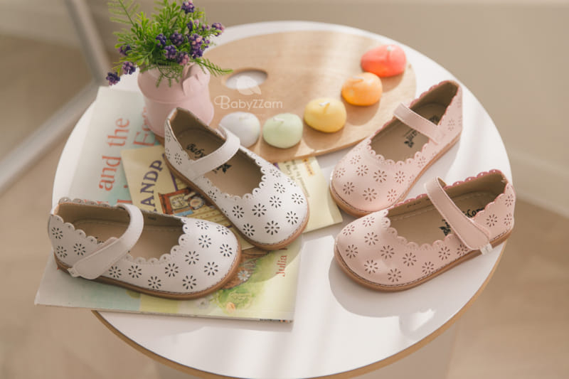 Babyzzam - Korean Children Fashion - #discoveringself - D437 Flower Flats - 2