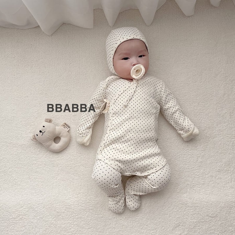 Bbabba - Korean Baby Fashion - #babyoninstagram - Benet Dot Bodysuit with Leggings Bonnet