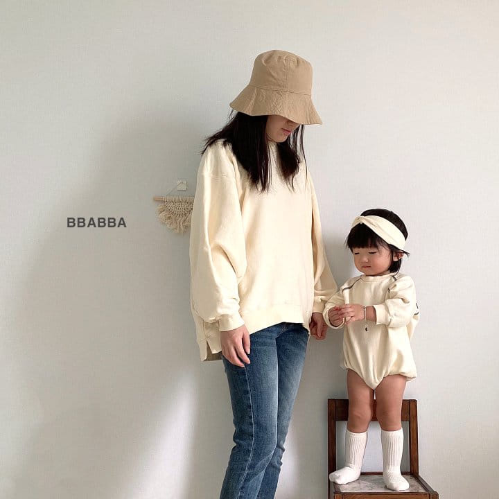 Bbabba - Korean Women Fashion - #womensfashion - Mom Black Cream Sweatshirt - 4