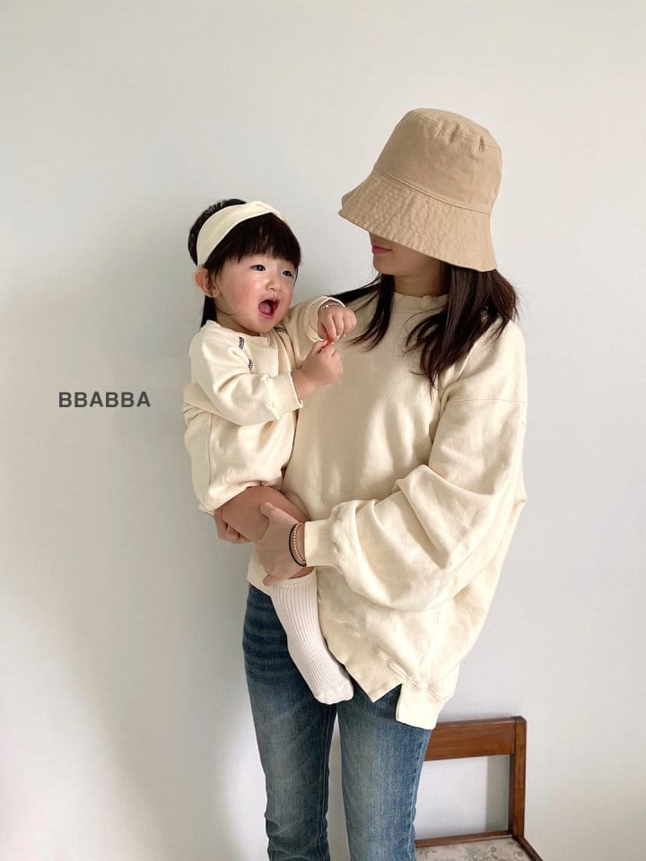 Bbabba - Korean Women Fashion - #womensfashion - Mom Black Cream Sweatshirt - 5