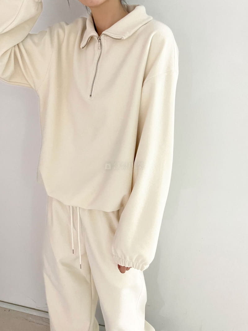 Birthday - Korean Women Fashion - #womensfashion - Teddy Half Zip-up - 2