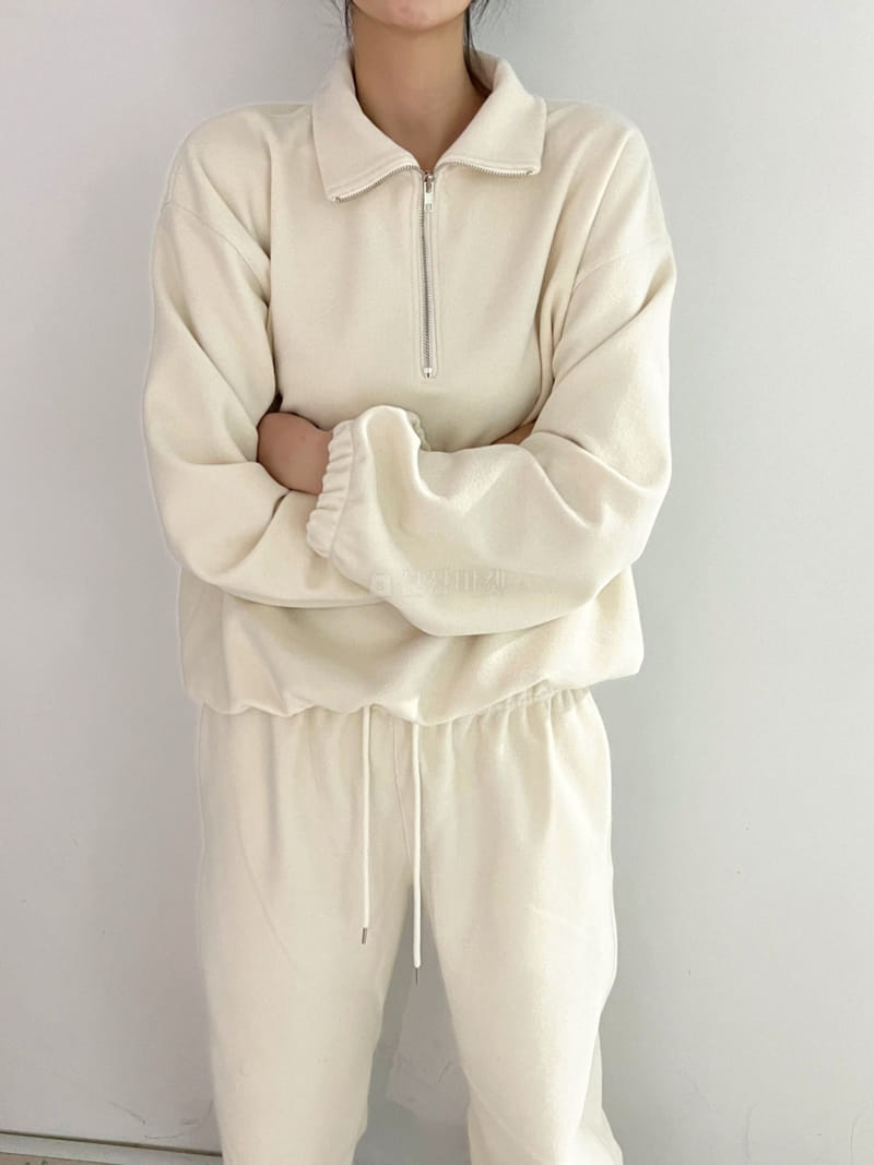 Birthday - Korean Women Fashion - #momslook - Teddy Half Zip-up - 4