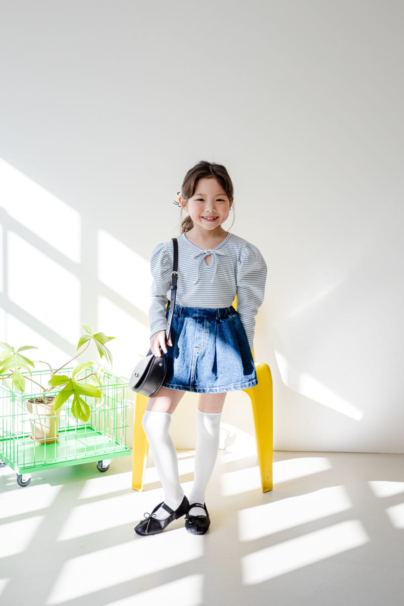 Dore Dore - Korean Children Fashion - #childofig - Spring Ribbon Shirring Tee - 3