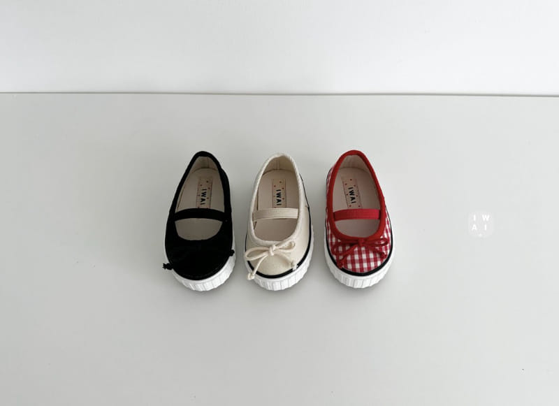 IWAI - Korean Children Fashion - #stylishchildhood - IW973 Jane Slip-on MOM