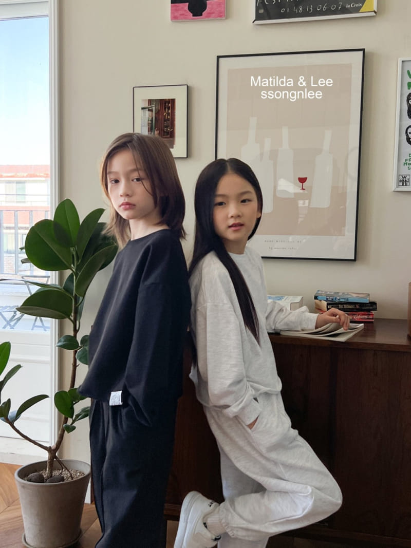 Matilda & Lee - Korean Children Fashion - #childofig - Crop Label Top Bottom Set - 9