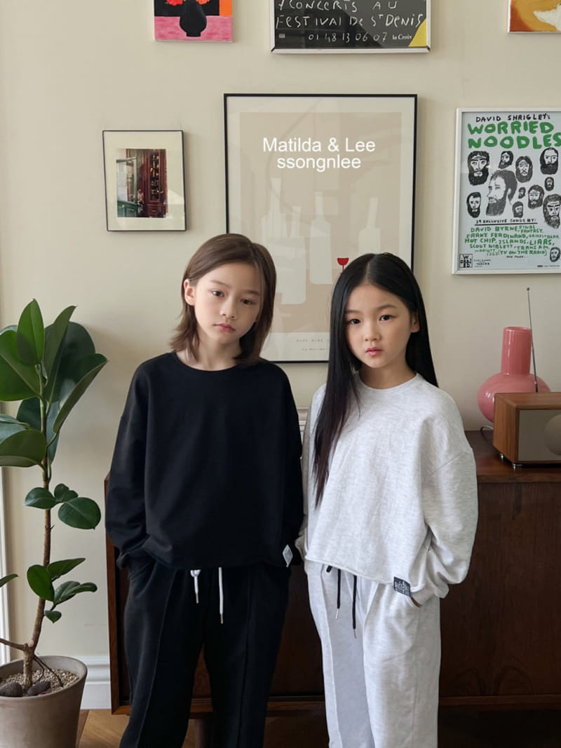 Matilda & Lee - Korean Children Fashion - #kidzfashiontrend - Crop Label Top Bottom Set - 3