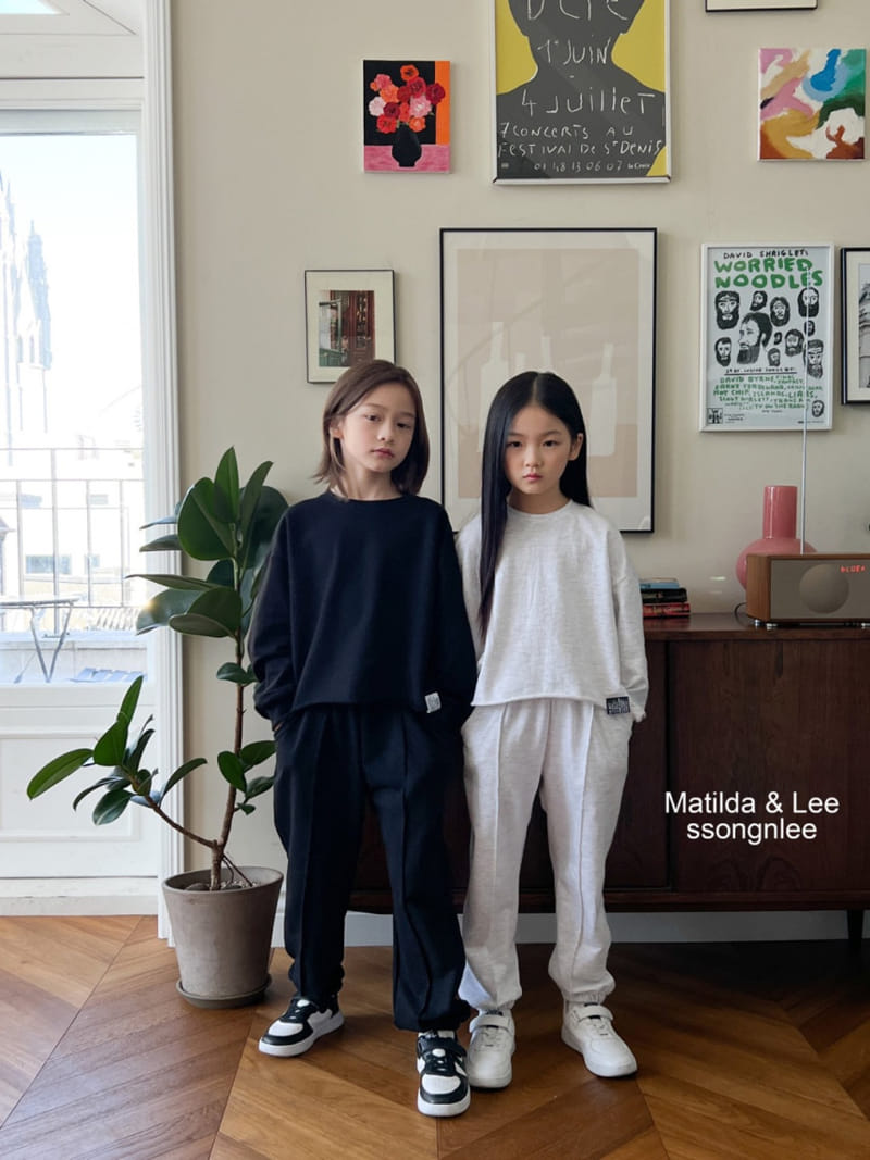 Matilda & Lee - Korean Children Fashion - #littlefashionista - Crop Label Top Bottom Set - 5