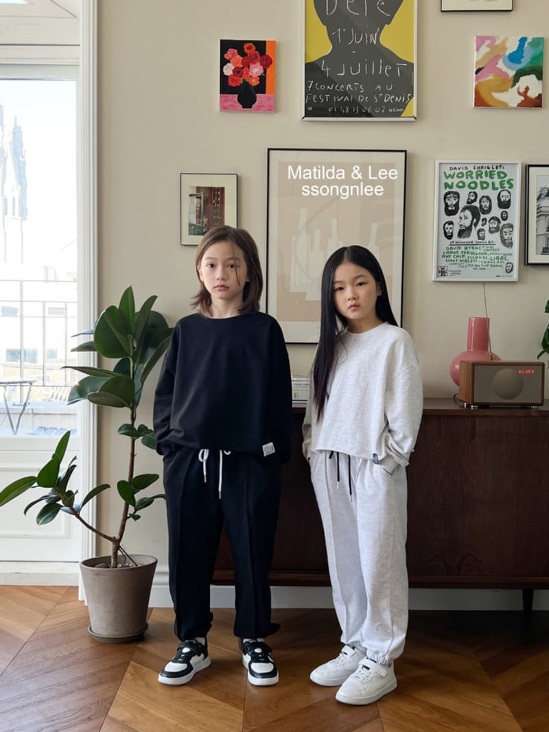 Matilda & Lee - Korean Children Fashion - #magicofchildhood - Crop Label Top Bottom Set - 6