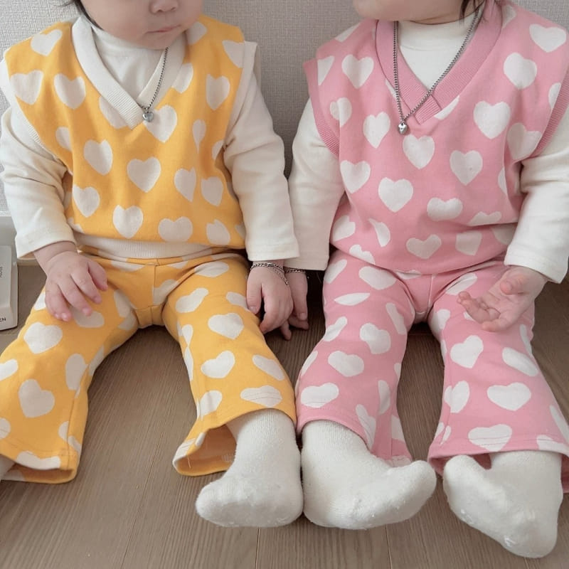 Moran - Korean Children Fashion - #childrensboutique - Heart Bootscut Set - 11