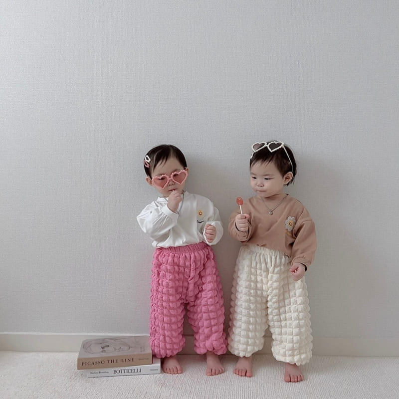 Moran - Korean Children Fashion - #kidsshorts - Waffle Pants - 2