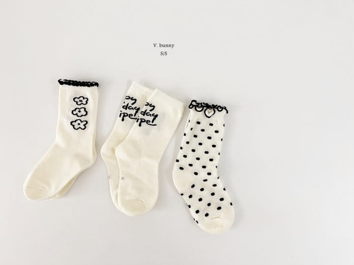 V Bunny - Korean Children Fashion - #childofig - Dot Socks Set - 11