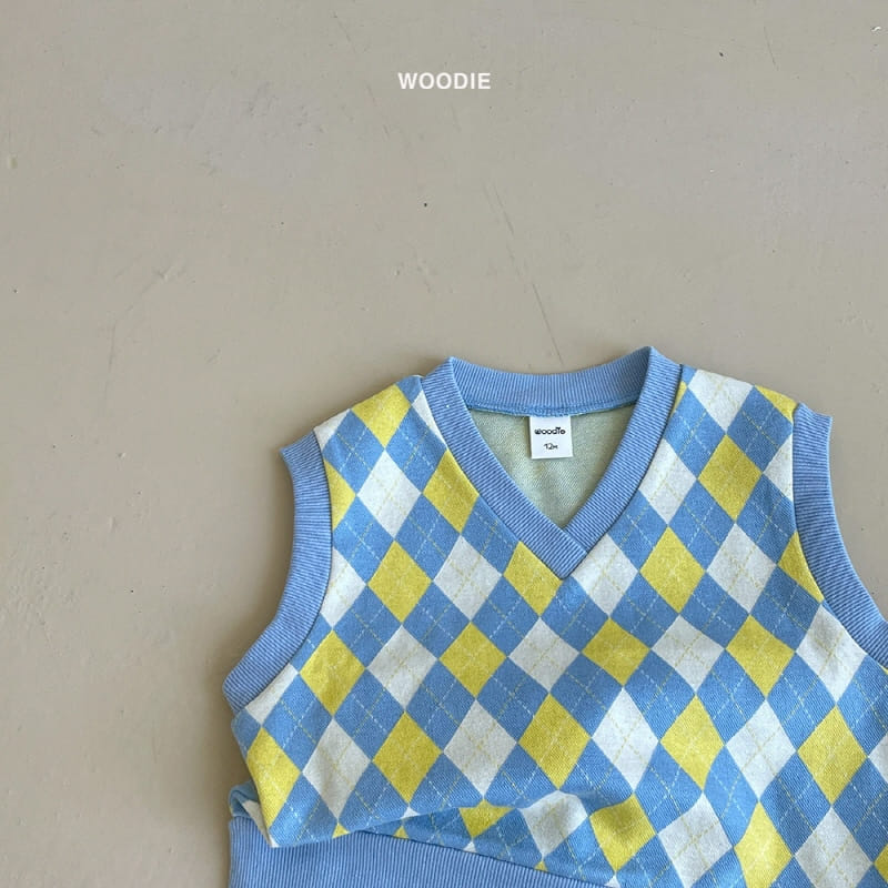 Woodie - Korean Children Fashion - #kidsstore - Gyle Vest Top Bottom Set - 4