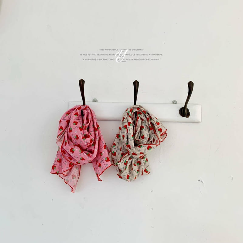 Yellow Factory - Korean Children Fashion - #fashionkids - Strawberry Scarf