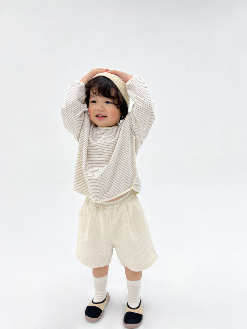 a-Market - Korean Children Fashion - #fashionkids - Embossing Shorts - 9