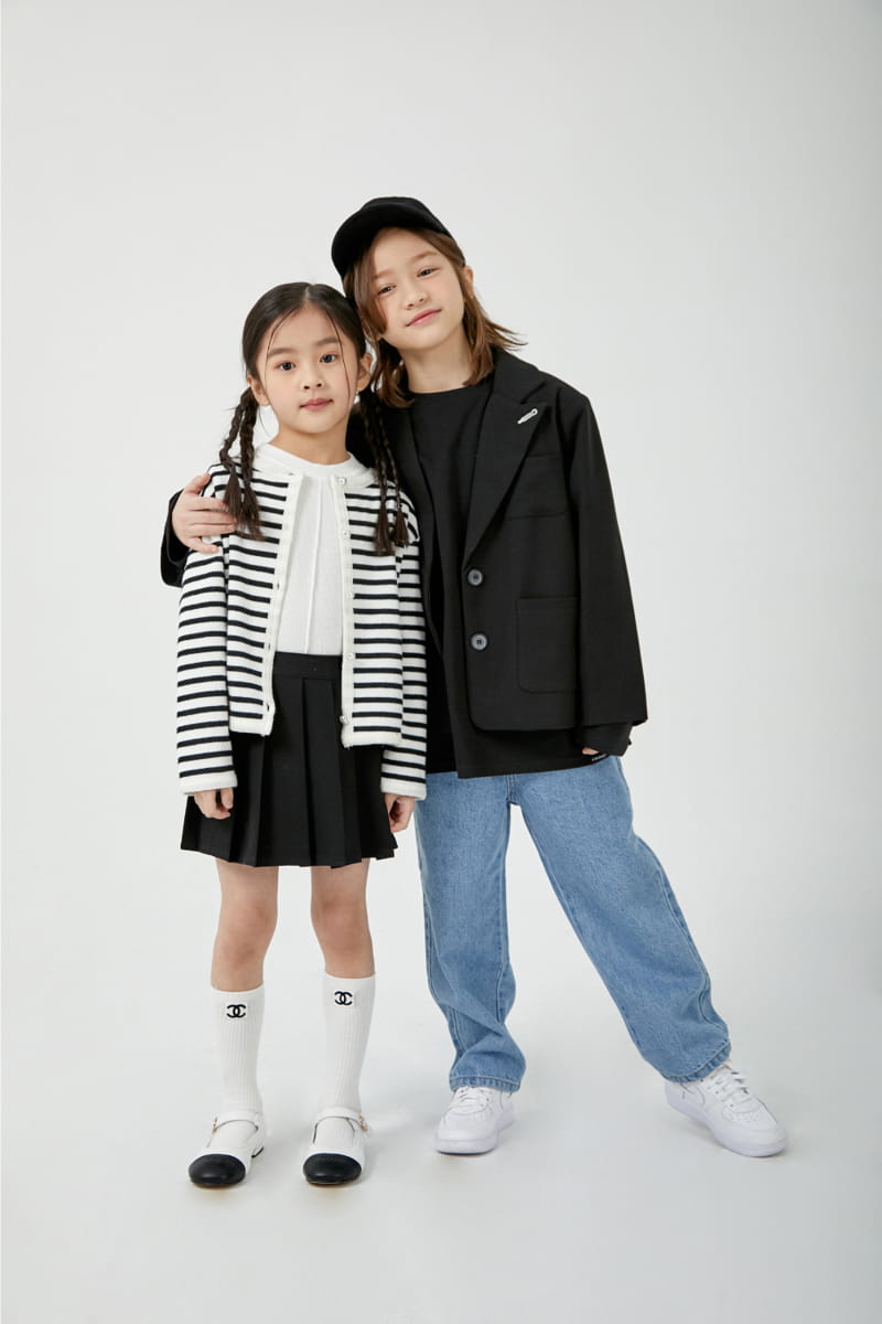 a-Market - Korean Children Fashion - #prettylittlegirls - Ballen Boxy Jacket - 10