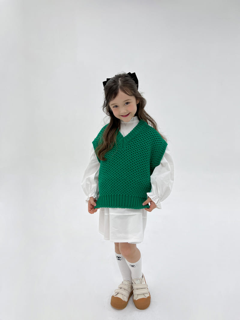 a-Market - Korean Children Fashion - #prettylittlegirls - V Knit Vest - 8