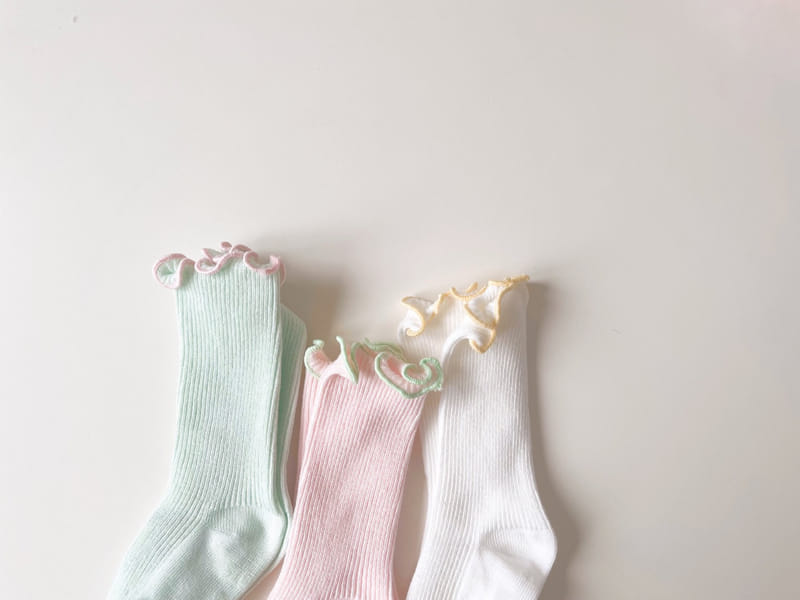 Teamand - Korean Children Fashion - #prettylittlegirls - Candy bunny Socks Set - 2