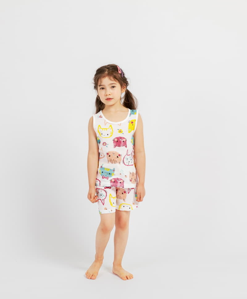 Mellis - Korean Children Fashion - #designkidswear - Kitty Sleeveless Set - 2