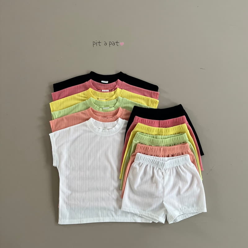 Pitapat - Korean Children Fashion - #kidzfashiontrend - Crayon Top Bottom Set