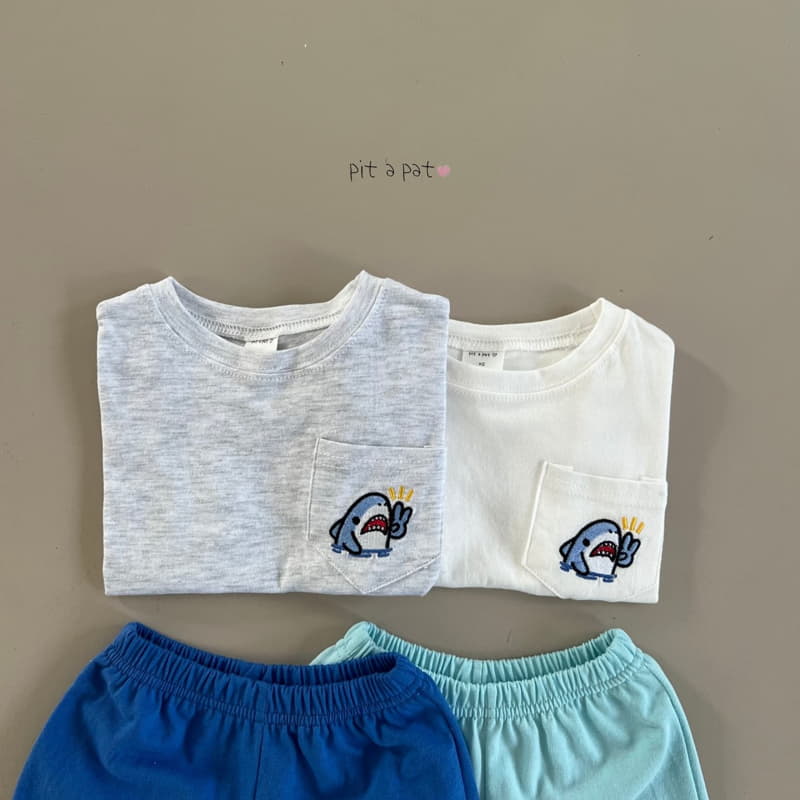 Pitapat - Korean Children Fashion - #toddlerclothing - V Shark Top Bottom Set - 5