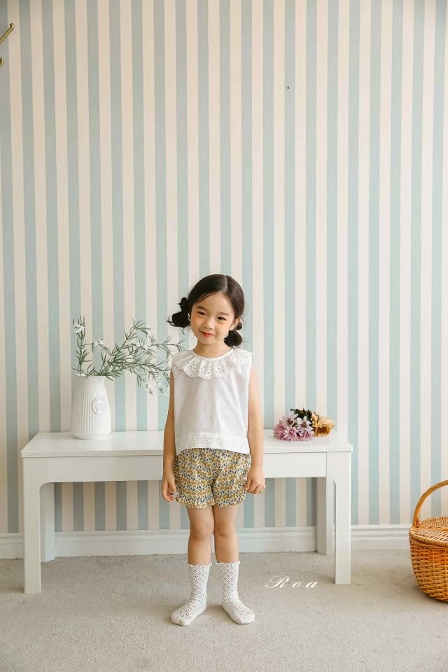 Roa - Korean Children Fashion - #prettylittlegirls - Eyelet Blouse - 10