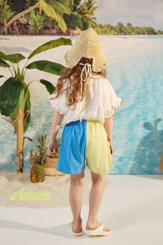 Aeeeday - Korean Children Fashion - #Kfashion4kids - Color Block Shorts - 6