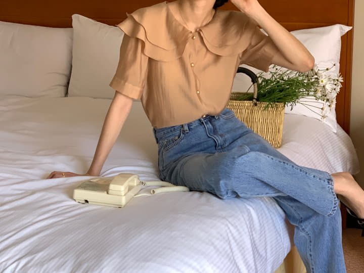 Atthismoment - Korean Women Fashion - #momslook - Short Sleeves Two Collar Blouse - 5