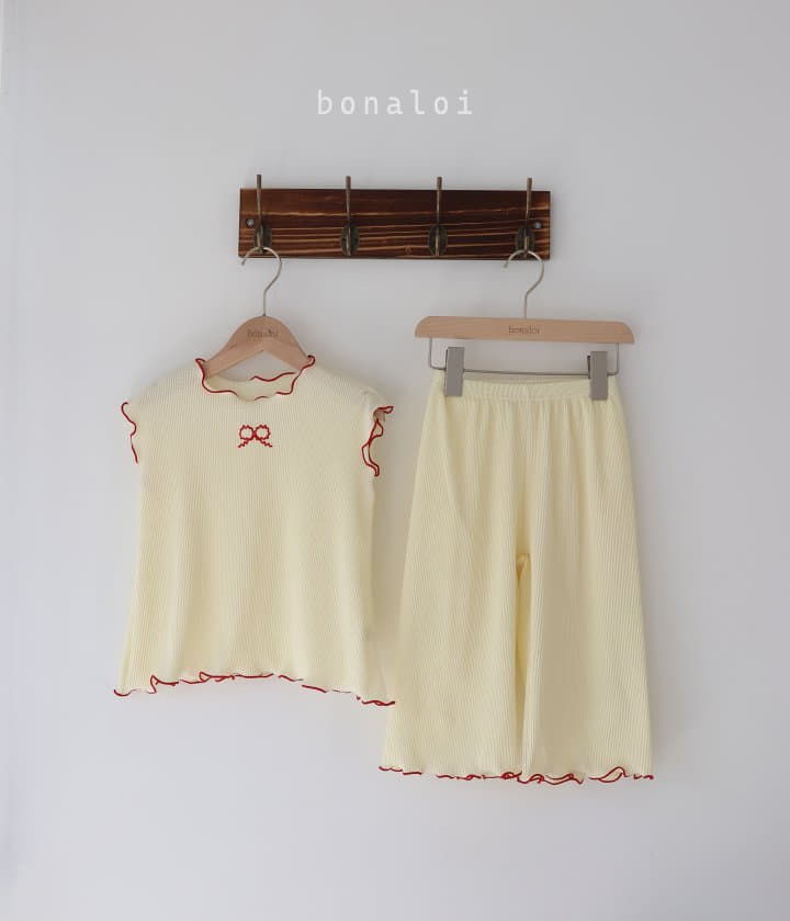 Bonaloi - Korean Children Fashion - #Kfashion4kids - Wafer Top Bottom Set - 12