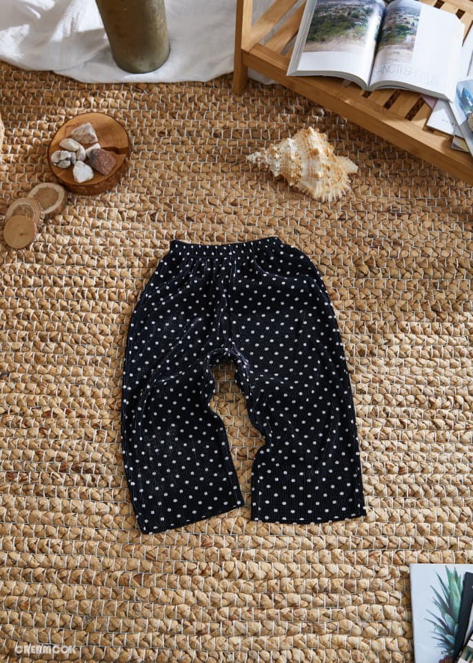 Creamcok - Korean Children Fashion - #magicofchildhood - Pop Dot Pleats Pants - 5