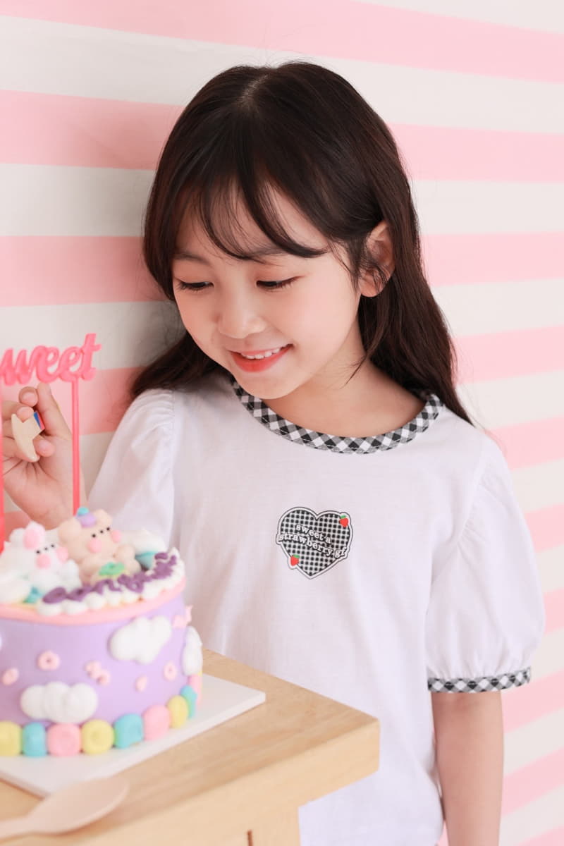 Dalla - Korean Children Fashion - #littlefashionista - Check Heart Tee - 8