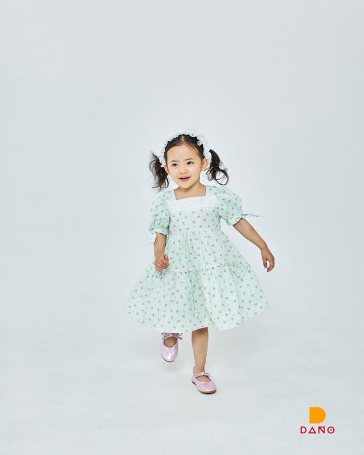 Dano - Korean Children Fashion - #fashionkids - Mini Flower Lace One-piece - 2