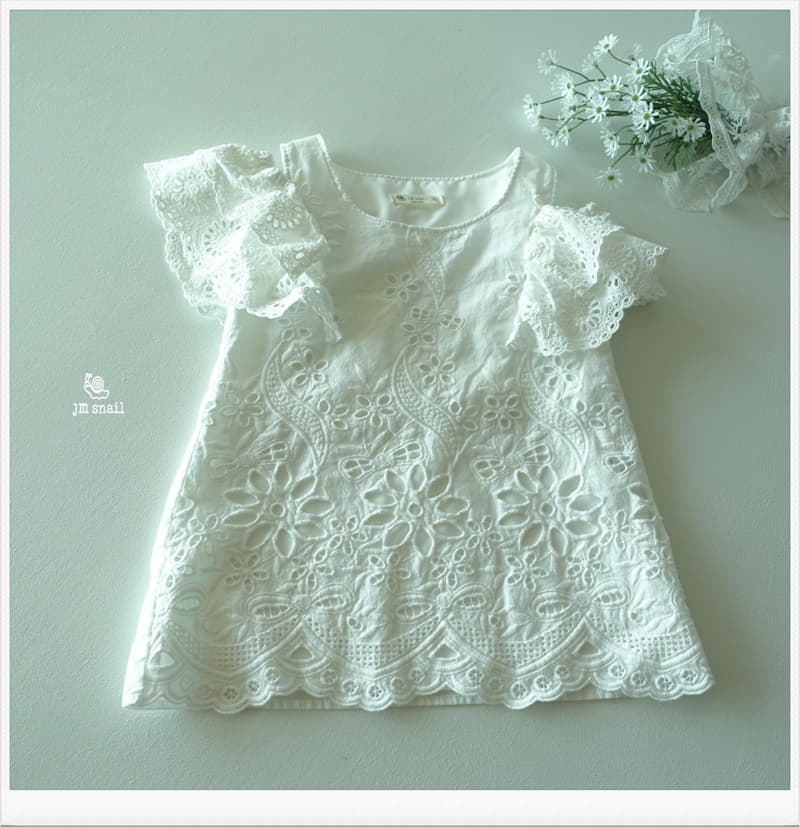 JM Snail - Korean Children Fashion - #kidsshorts - Lace Punching Sleeveless One-piece - 10