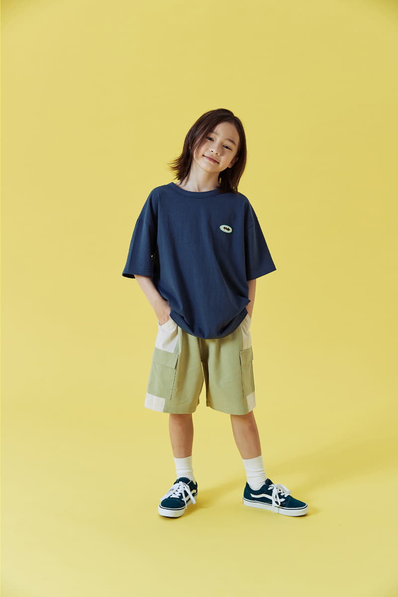 Kokoyarn - Korean Junior Fashion - #kidsshorts - Triple Wapen Tee - 11