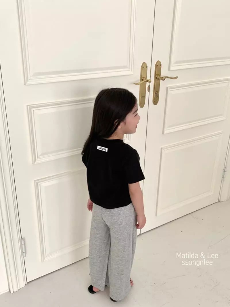 Matilda & Lee - Korean Children Fashion - #magicofchildhood - Lucky Crop Tee - 2