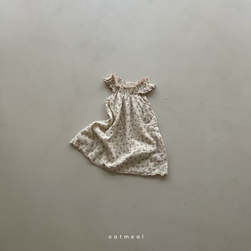 Oatmeal - Korean Children Fashion - #discoveringself - Bor Smocked One-piece - 2