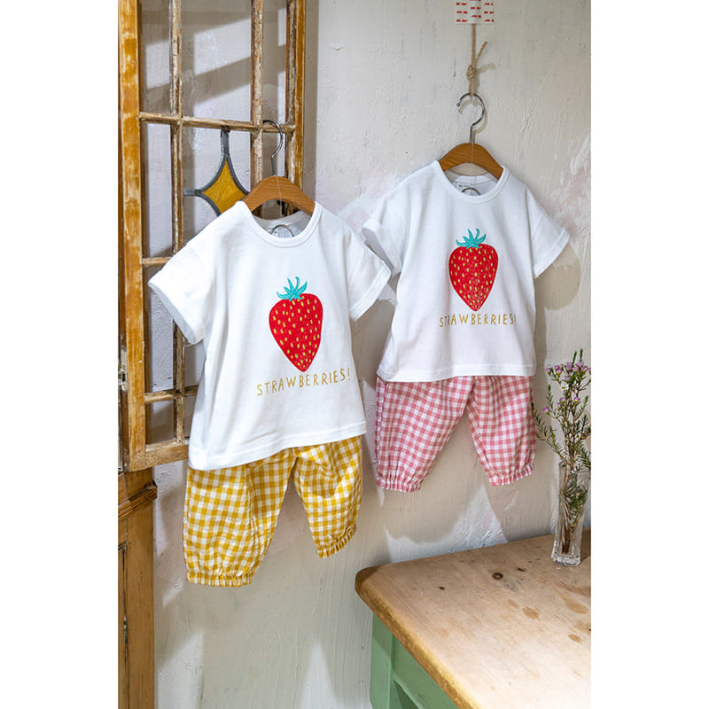 Raykids - Korean Children Fashion - #magicofchildhood - Kings Berry Top Bottom Set - 5