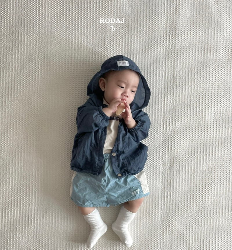 Roda J - Korean Baby Fashion - #babyoutfit - Bebe Bennis Tee - 3