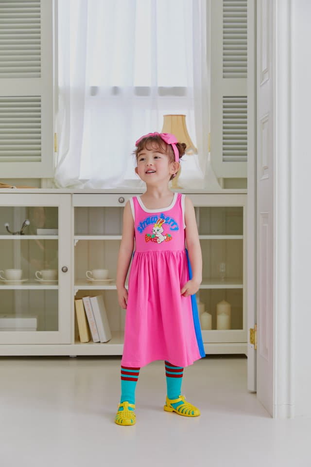 Sera - Korean Children Fashion - #childofig - Strawberry Sleeveless One-piece - 10