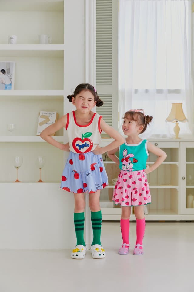 Sera - Korean Children Fashion - #kidsstore - Square Skirt Pants Top Bottom Set - 2