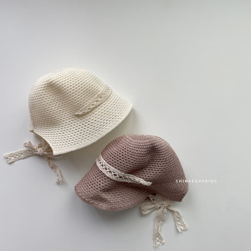 Shinseage Kids - Korean Children Fashion - #discoveringself - Neon Quilting Lace Bonnet