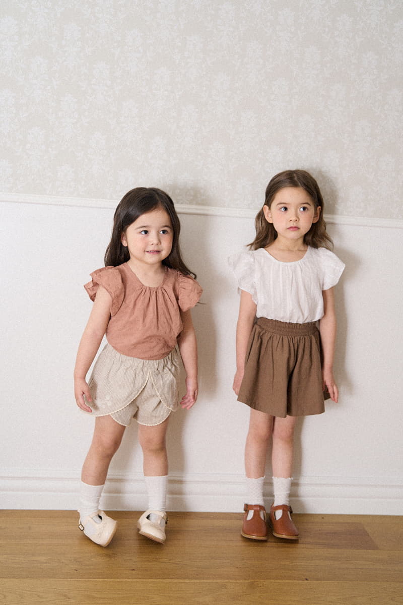 A-Market - Korean Children Fashion - #Kfashion4kids - Lace Stripes Shorts - 2