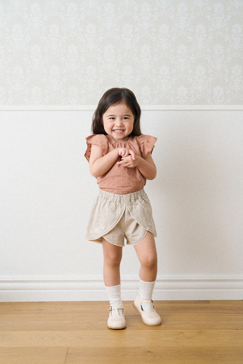 A-Market - Korean Children Fashion - #designkidswear - Lace Stripes Shorts - 12