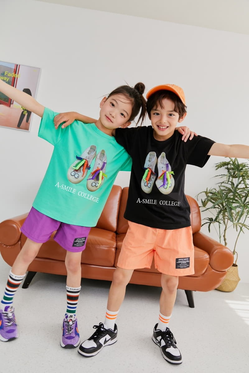 Apple Smile - Korean Children Fashion - #childofig - Smile Shoe Tee - 5