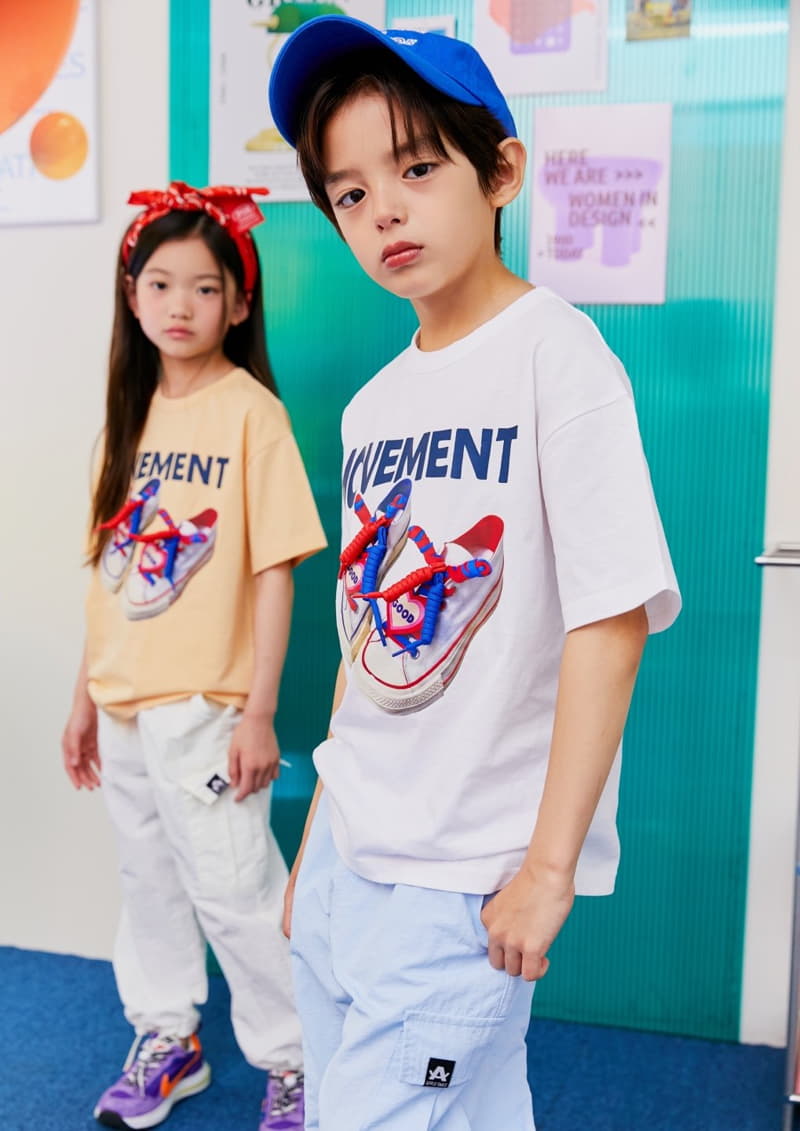 Apple Smile - Korean Children Fashion - #magicofchildhood - Heart Shoe Tee