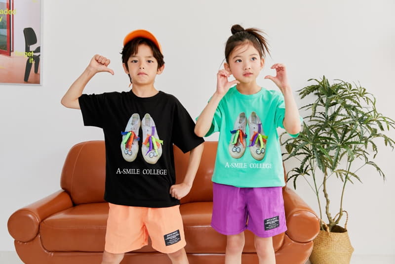 Apple Smile - Korean Children Fashion - #prettylittlegirls - Smile Shoe Tee