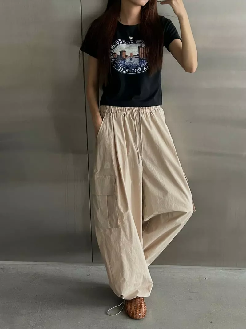 Buckle - Korean Women Fashion - #vintagekidsstyle - Balloon Cargo Pants - 7