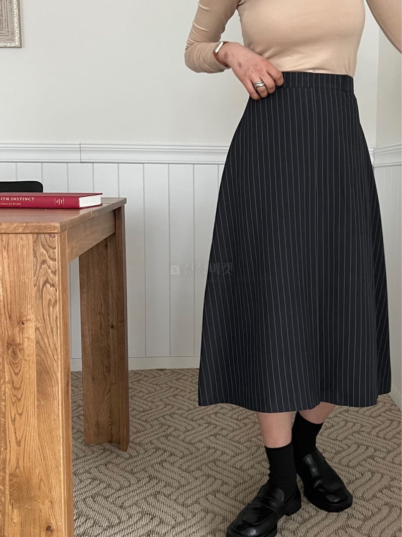 Buckle - Korean Women Fashion - #womensfashion - Stripes A Line Skirt - 8