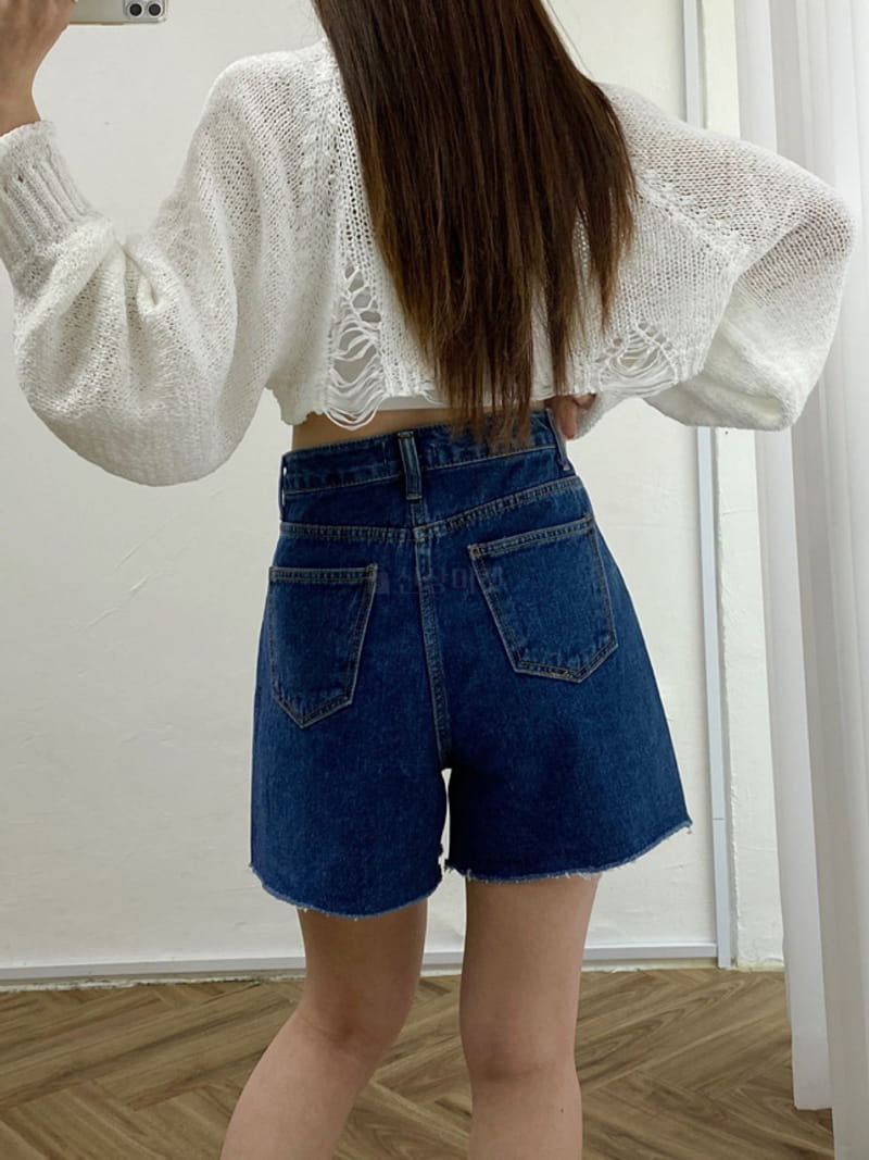 Credito - Korean Women Fashion - #womensfashion - Heart Pocket Denim Shorts - 3