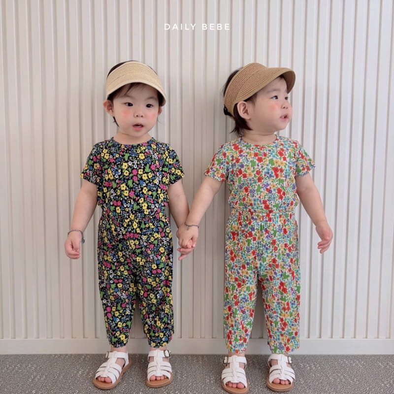 Daily Bebe - Korean Children Fashion - #fashionkids - Grand Mother Pleats Top Bottom Set - 11